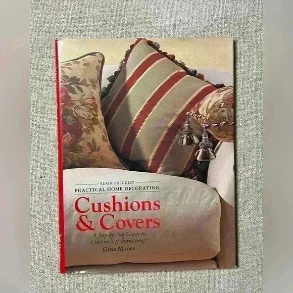 READER'S DIGEST PRACTICAL HOME DECORATING
Cushions & Covers by Gina Moore - Picture 1 of 7
